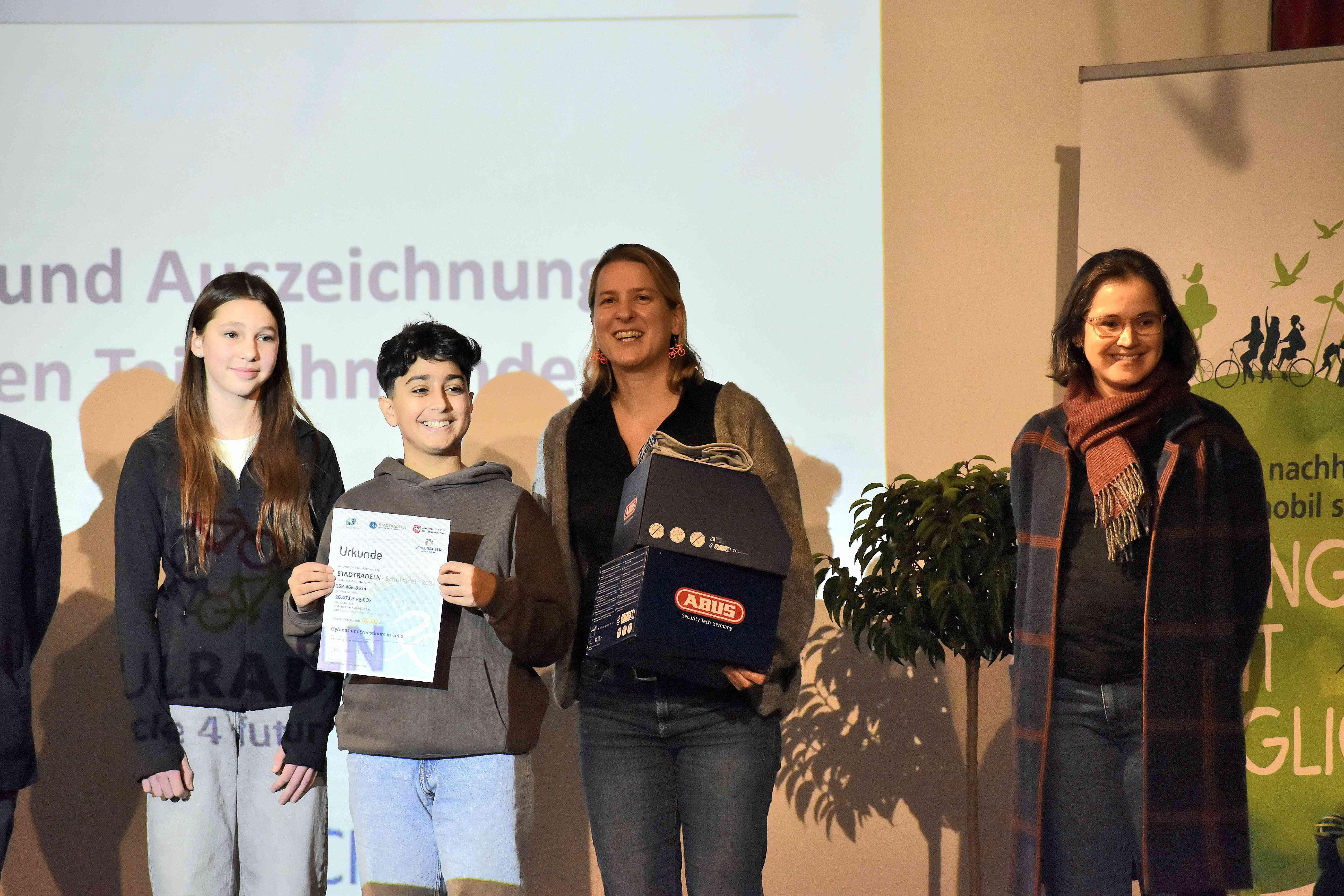 Schulradeln - Ehrung: Ernestinum vorne!!