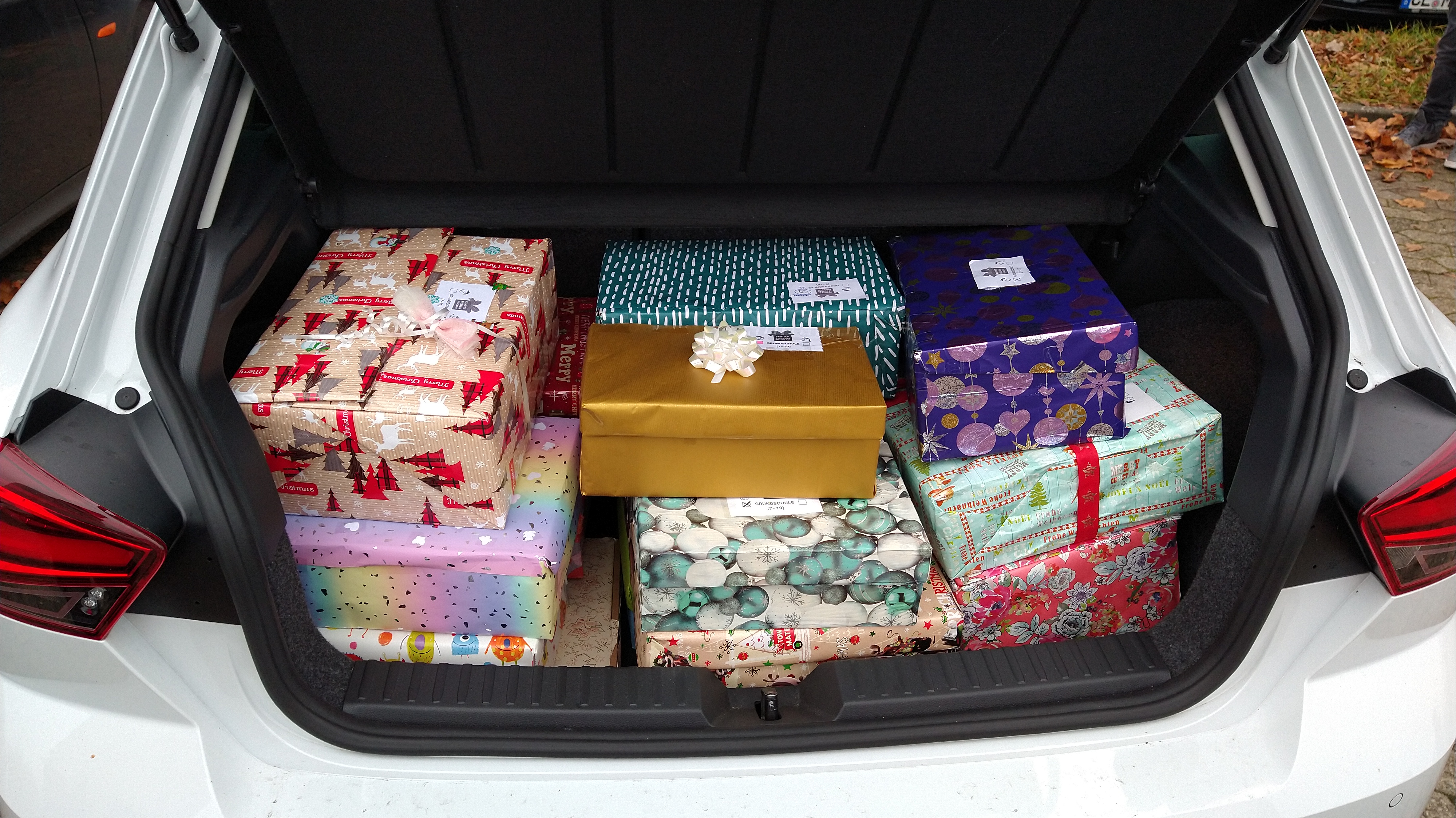 Weihnachtspäckchenkonvoi